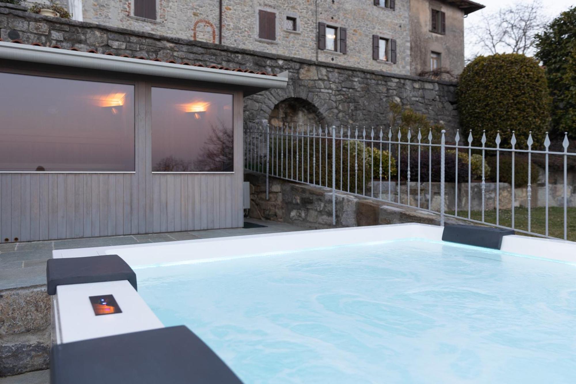 Ca' Baetti L'antica Corte Landhuis Roncola
